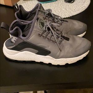 Nike Women’s Huarache